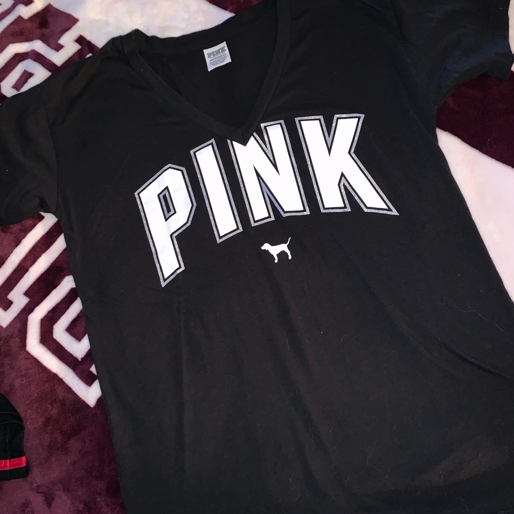 PINK TEE shirt